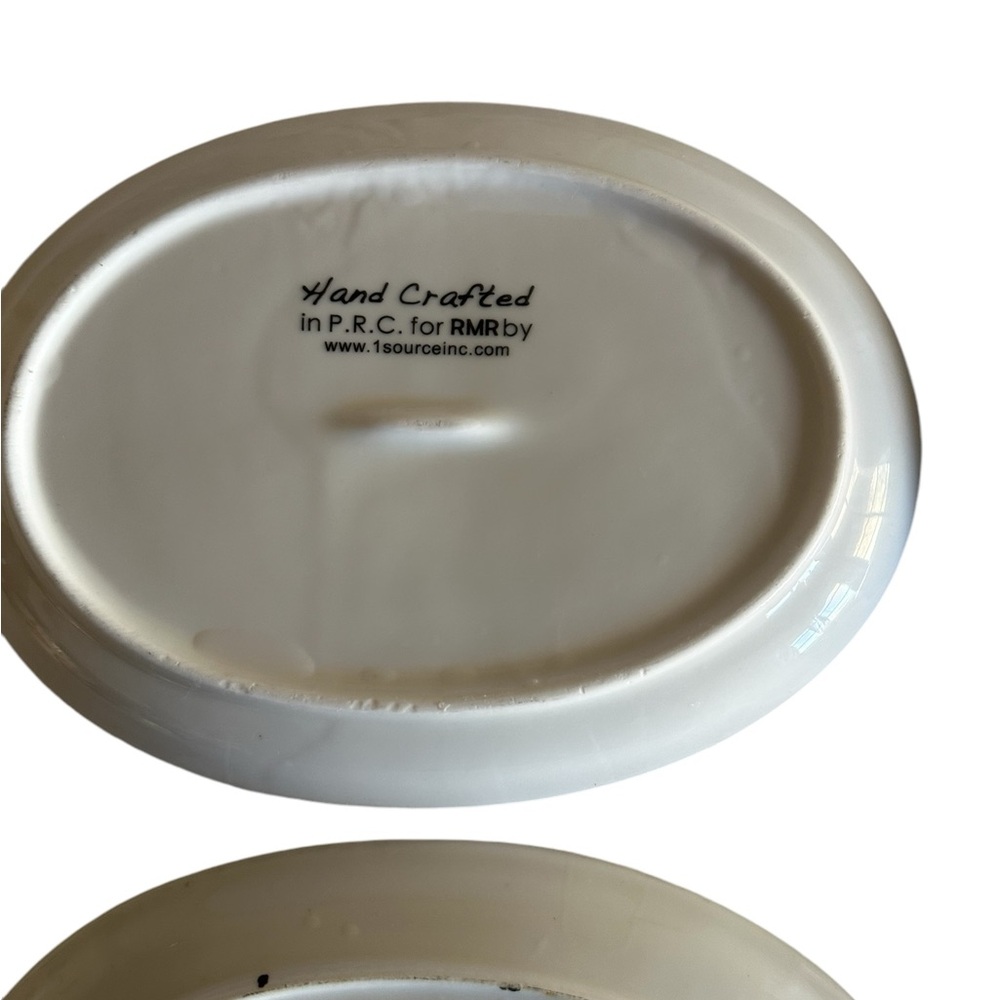 HAND CRAFTED STONEWARE SMALL OVAL PLATERS WITH PAINTED BLUE SCROLLS - Picture 4 of 12